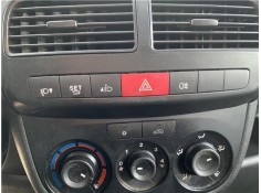 Recambio de interruptor luces emergencia para opel combo d 1.3 cargo l1h1 2,2t referencia OEM IAM 95524530  