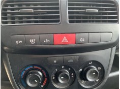 Recambio de interruptor luces emergencia para opel combo d 1.3 cargo l1h1 2,2t referencia OEM IAM 95524530  