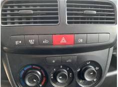 Recambio de interruptor luces emergencia para opel combo d 1.3 cargo l1h1 2,2t referencia OEM IAM 95524530  