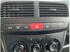 Recambio de interruptor luces emergencia para opel combo d 1.3 cargo l1h1 2,2t referencia OEM IAM 95524530  