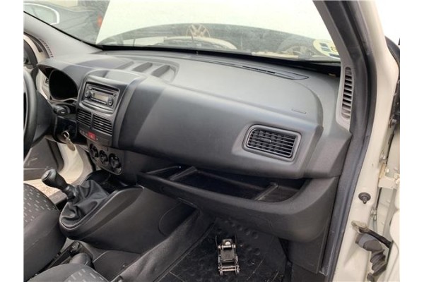 Recambio de kit airbag para opel combo d 1.3 cargo l1h1 2,2t referencia OEM IAM 95513081 95516723 