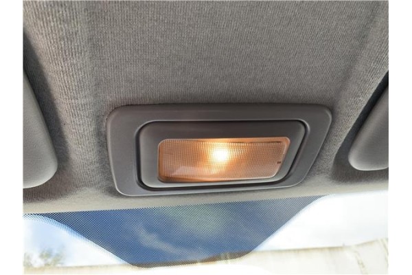 Recambio de luz delantero central techo para opel combo d 1.3 cargo l1h1 2,2t referencia OEM IAM 95513982 95530756 