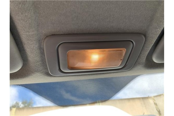 Recambio de luz delantero central techo para opel combo d 1.3 cargo l1h1 2,2t referencia OEM IAM 95513982 95530756 