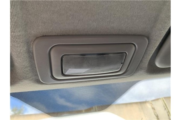 Recambio de luz delantero central techo para opel combo d 1.3 cargo l1h1 2,2t referencia OEM IAM 95513982 95530756 