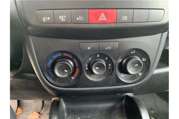 Recambio de mandos climatizador para opel combo d 1.3 cargo l1h1 2,2t referencia OEM IAM 95510823  