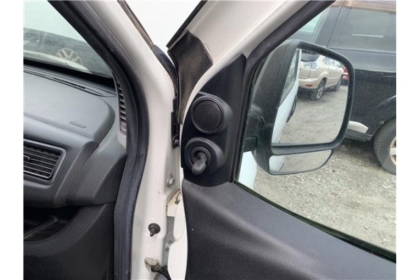 Recambio de retrovisor derecho para opel combo d 1.3 cargo l1h1 2,2t referencia OEM IAM 95519637 95526064 