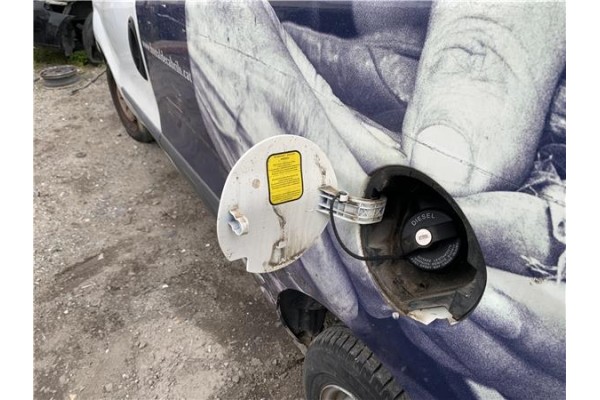 Recambio de tapa exterior combustible para opel combo d 1.3 cargo l1h1 2,2t referencia OEM IAM 95512112 95528532 