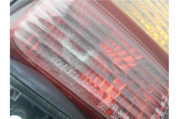 Recambio de piloto trasero izquierdo para toyota rav 4 i (sxa1_) 2.0 16v referencia OEM IAM 8156042050  