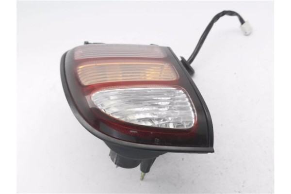 Recambio de piloto trasero derecho para toyota rav 4 i (sxa1_) 2.0 16v referencia OEM IAM 8155042050  