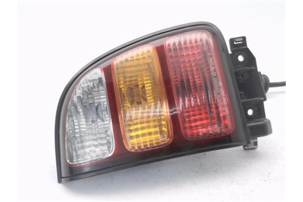 Recambio de piloto trasero derecho para toyota rav 4 i (sxa1_) 2.0 16v referencia OEM IAM 8155042050  