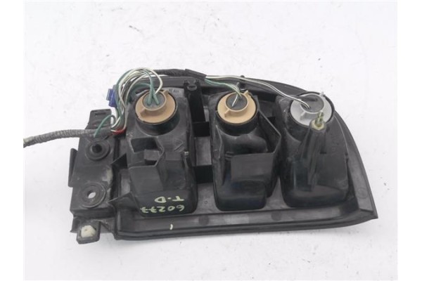 Recambio de piloto trasero derecho para toyota rav 4 i (sxa1_) 2.0 16v referencia OEM IAM 8155042050  