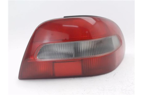 Recambio de piloto trasero derecho para volvo c70 coupe 2.3 t referencia OEM IAM 8628642  