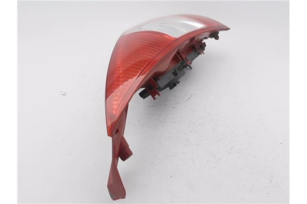 Recambio de piloto trasero izquierdo para citroen c3 1.4 hdi referencia OEM IAM 6350X5  