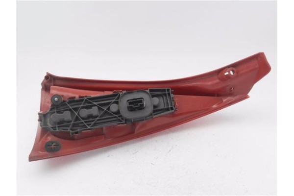 Recambio de piloto trasero izquierdo para citroen c3 1.4 hdi referencia OEM IAM 6350X5  