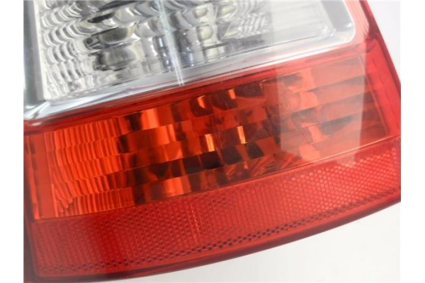 Recambio de piloto trasero izquierdo para citroen c3 1.4 hdi referencia OEM IAM 6350X5  