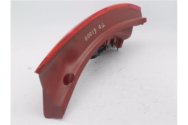 Recambio de piloto trasero derecho para citroen c3 1.4 hdi referencia OEM IAM 6351X5  