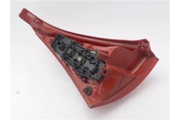 Recambio de piloto trasero derecho para citroen c3 1.4 hdi referencia OEM IAM 6351X5  