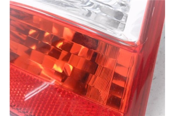 Recambio de piloto trasero derecho para citroen c3 1.4 hdi referencia OEM IAM 6351X5  