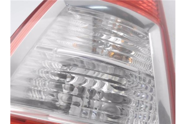 Recambio de piloto trasero derecho para citroen c3 1.4 hdi referencia OEM IAM 6351X5  