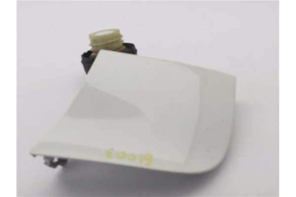 Recambio de tapa exterior combustible para citroen c1 1.0 sx referencia OEM IAM 1517C9  