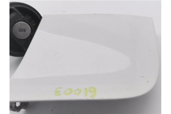 Recambio de tapa exterior combustible para citroen c1 1.0 sx referencia OEM IAM 1517C9  