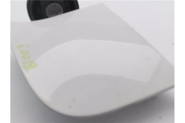 Recambio de tapa exterior combustible para citroen c1 1.0 sx referencia OEM IAM 1517C9  