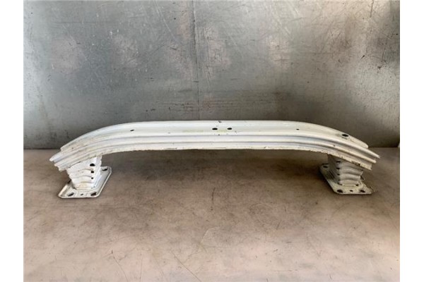 Recambio de refuerzo paragolpes para opel combo d 1.3 selection l2h1 referencia OEM IAM 95516336  