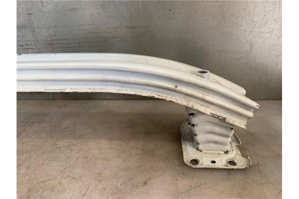 Recambio de refuerzo paragolpes para opel combo d 1.3 selection l2h1 referencia OEM IAM 95516336  