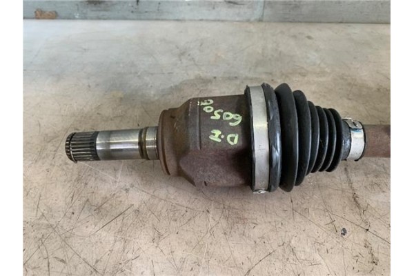 Recambio de palier delantero izquierdo para opel combo d 1.3 selection l2h1 referencia OEM IAM 95516446  