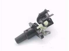 Recambio de pulsador porton para citroen c1 1.0 city edition referencia OEM IAM N0502623  