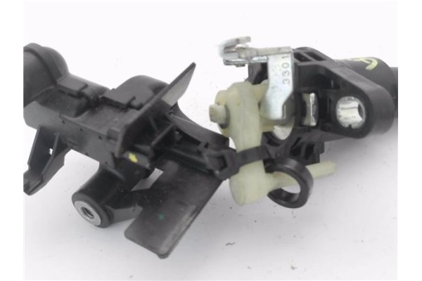 Recambio de pulsador porton para citroen c1 1.0 city edition referencia OEM IAM N0502623  