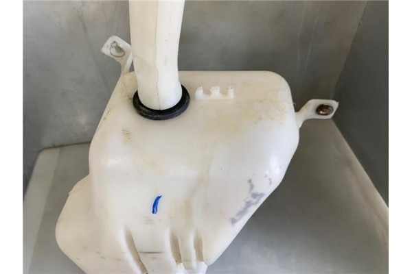 Recambio de deposito limpiaparabrisas para opel combo d 1.3 selection l2h1 referencia OEM IAM 95523788 95513487 