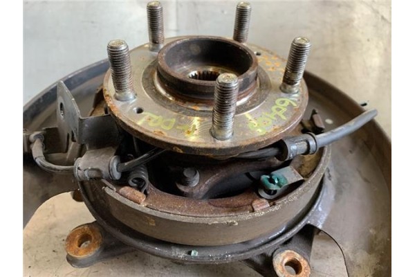 Recambio de mangueta trasero derecha para hyundai santa fe (dm) 2.2 tecno 4wd referencia OEM IAM 527202W600  