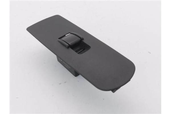 Recambio de mando elevalunas delantero derecho para mitsubishi colt cz3 berl. 3 (z30) 1.5 di-d instyle referencia OEM IAM MR5879