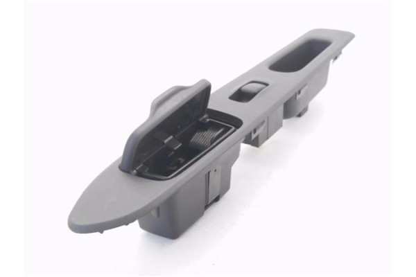 Recambio de mando elevalunas trasero derecho para mitsubishi space wagon (n80/n90) 2.4 gdi referencia OEM IAM MR283702  