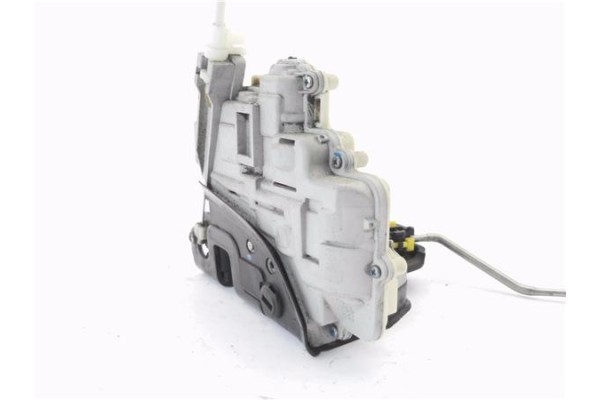 Recambio de cierre electromagnetico trasero derecho para seat exeo st (3r5) 2.0 reference referencia OEM IAM 8E0839016AA  