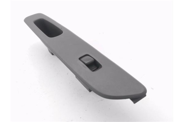 Recambio de mando elevalunas delantero derecho para mitsubishi space wagon (n80/n90) 2.4 gdi referencia OEM IAM MR330736  
