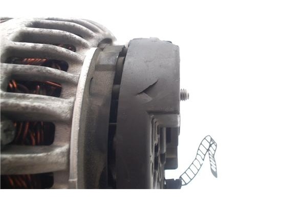 Recambio de alternador para audi a4 berlina (8e) 2.0 tdi (dpf) (125kw) referencia OEM IAM 06F903023J  