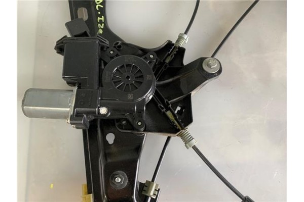 Recambio de mecanismo elevalunas delantero izquierdo para opel astra k berlina 5p 1.6 dynamic referencia OEM IAM C46106100 C3940