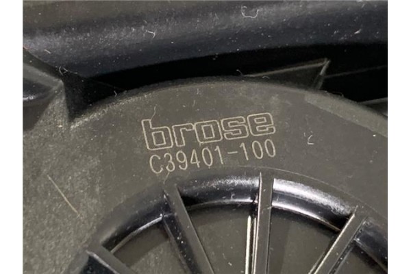 Recambio de mecanismo elevalunas delantero izquierdo para opel astra k berlina 5p 1.6 dynamic referencia OEM IAM C46106100 C3940