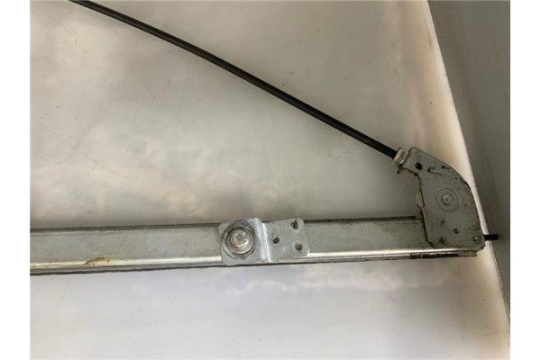Recambio de mecanismo elevalunas delantero izquierdo para iveco daily camión/volquete 2.8 35 - c 13 caja abierta referencia OEM 