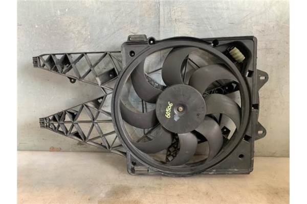 Recambio de electroventilador para opel combo d 1.3 selection l2h1 referencia OEM IAM 8E4241000  