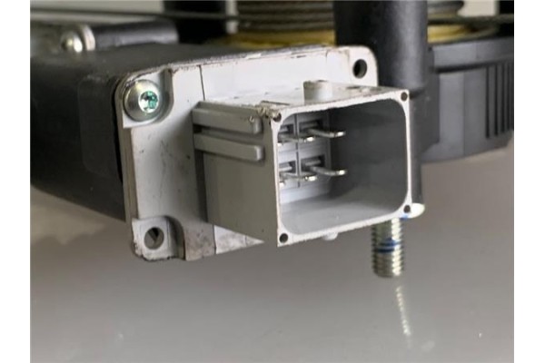 Recambio de mecanismo elevalunas delantero izquierdo para opel combo d 1.3 selection l2h1 referencia OEM IAM 51810880 37188000 