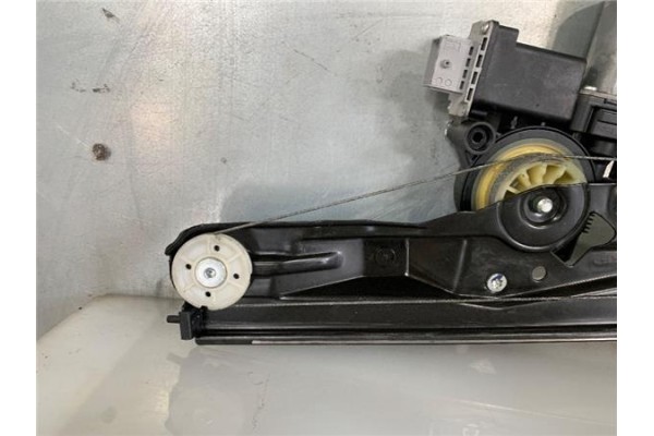 Recambio de mecanismo elevalunas delantero izquierdo para opel combo d 1.3 selection l2h1 referencia OEM IAM 51810880 37188000 