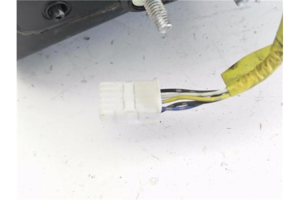 Recambio de retrovisor electrico derecho para mitsubishi lancer berlina/ familiar (cs0a/w) vii 2.0 di-d referencia OEM IAM 7632A