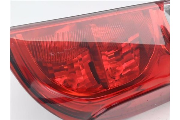 Recambio de piloto trasero derecho para opel combo d 1.3 selection l2h1 referencia OEM IAM 00519248430 2,0571E+12 