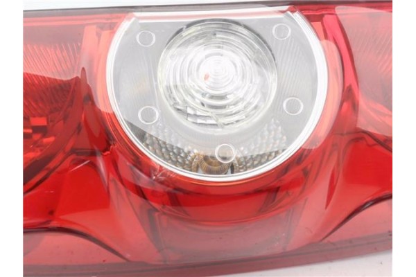 Recambio de piloto trasero derecho para opel combo d 1.3 selection l2h1 referencia OEM IAM 00519248430 2,0571E+12 