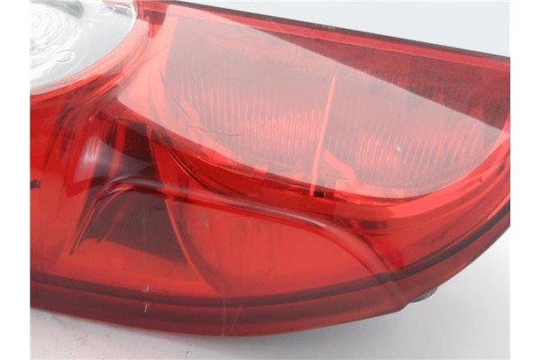 Recambio de piloto trasero izquierdo para opel combo d 1.3 selection l2h1 referencia OEM IAM 00519248460 2,0581E+12 