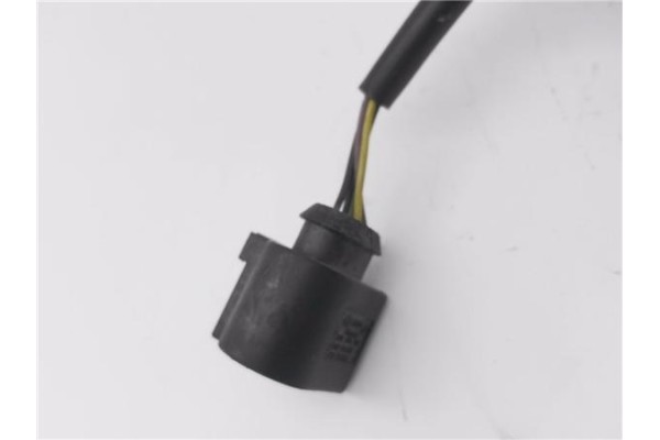 Recambio de retrovisor electrico derecho para seat leon (1p1) 1.6 tdi referencia OEM IAM E9024456  