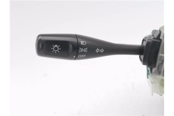 Recambio de mando intermitencia para mitsubishi space wagon (n80/n90) 2.4 gdi referencia OEM IAM G32102Y  